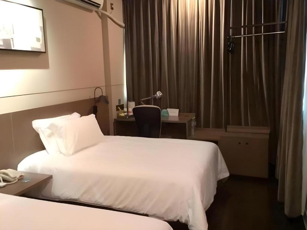 Jinjiang Inn Qingdao Wuxi Square Nanjing Road Metro Station Dış mekan fotoğraf