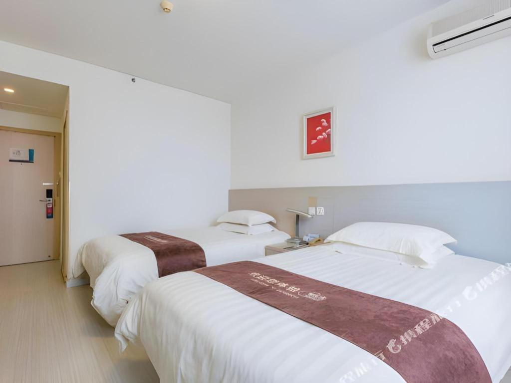 Jinjiang Inn Qingdao Wuxi Square Nanjing Road Metro Station Dış mekan fotoğraf