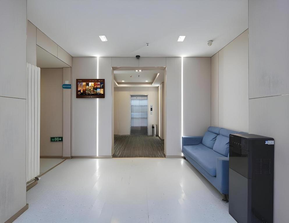 Jinjiang Inn Qingdao Wuxi Square Nanjing Road Metro Station Dış mekan fotoğraf
